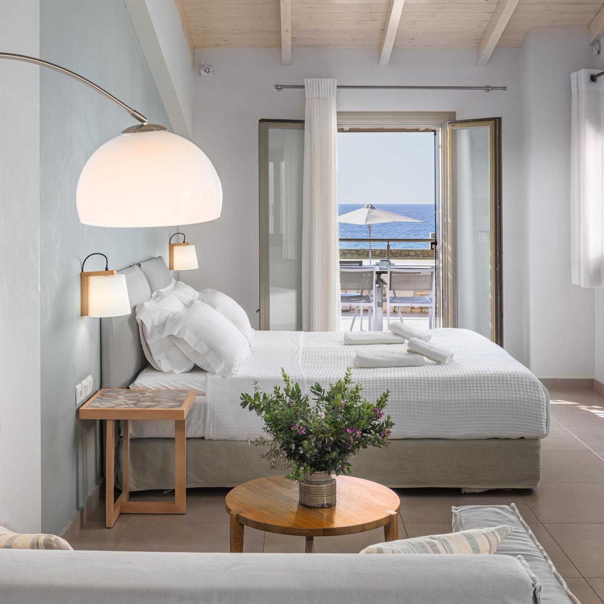 Callisto Seaside Homes & Suites Marathópoli Kültér fotó