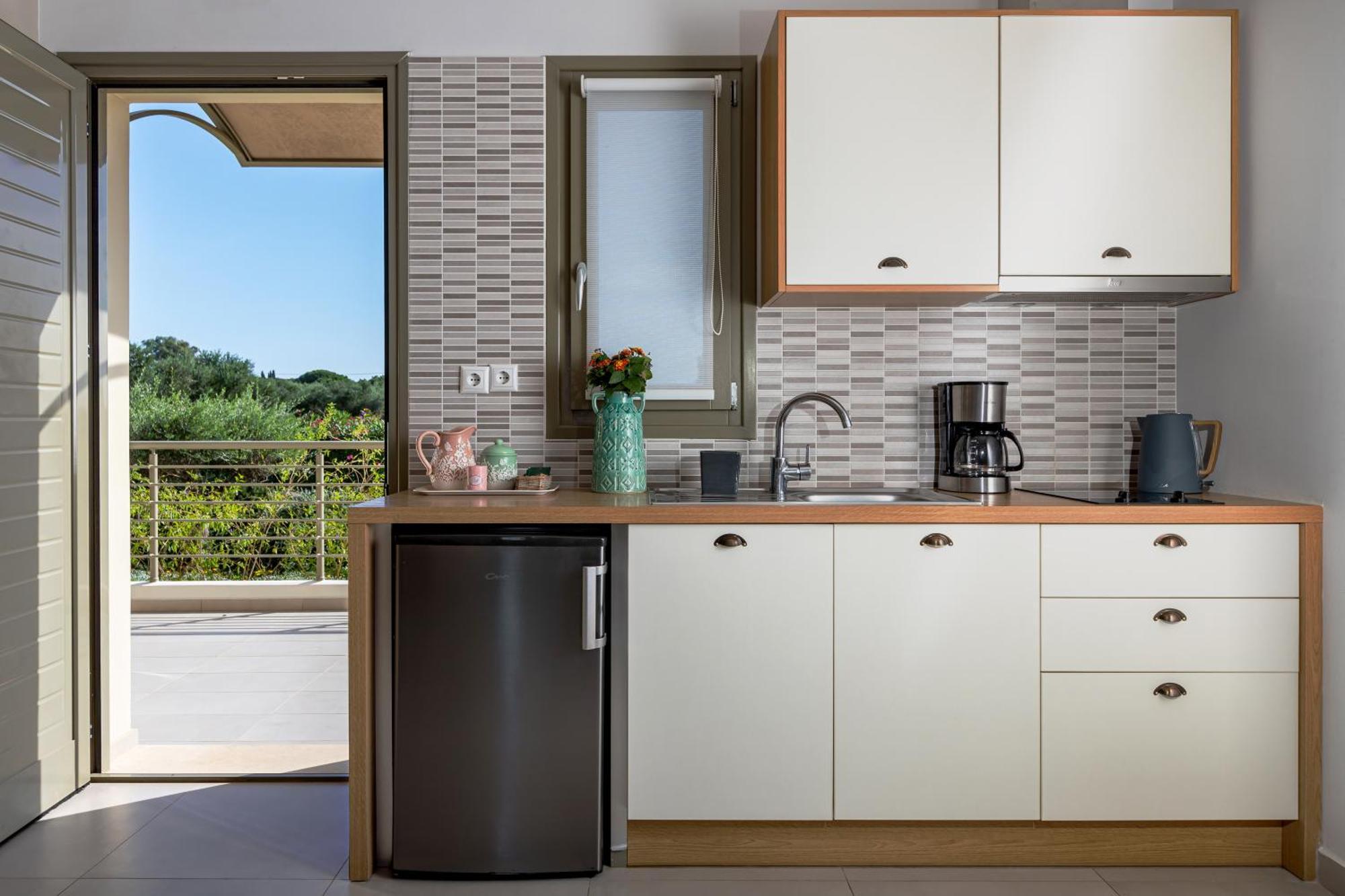 Callisto Seaside Homes & Suites Marathópoli Kültér fotó
